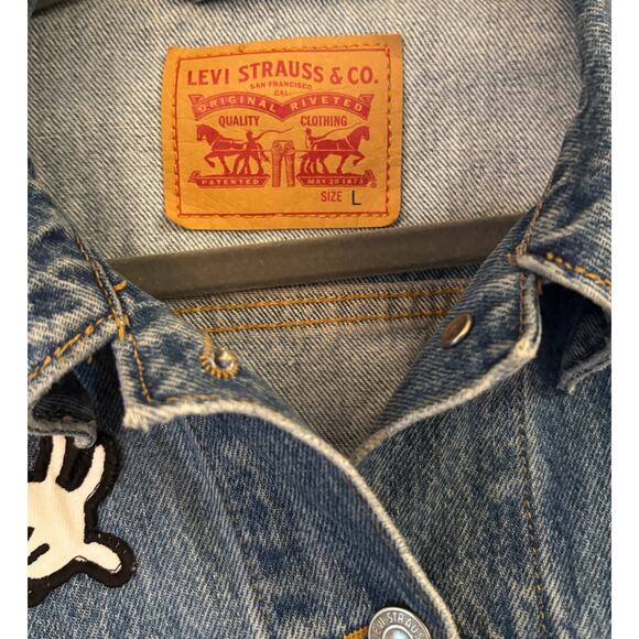 Levi's X Disney Mickey Mouse Women’s Denim Button Up Jacket Size L - Picture 6 of 15